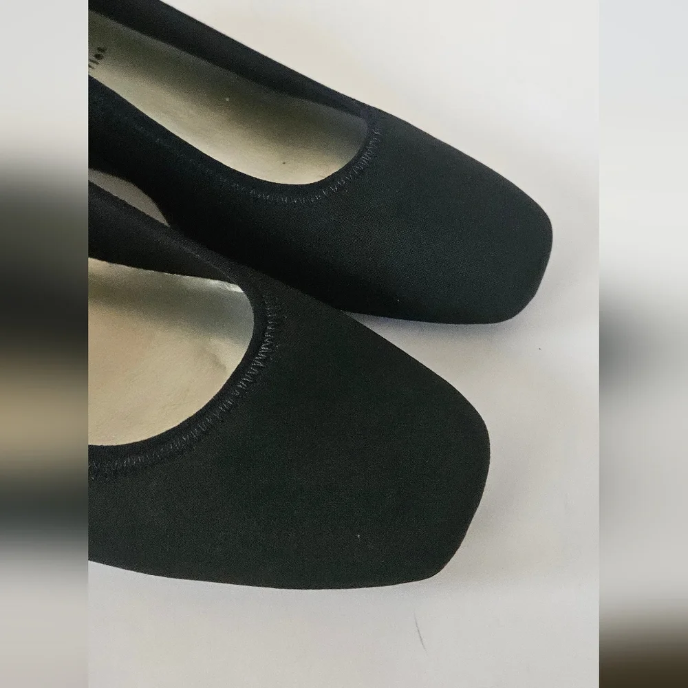 Anne Klein excellent used